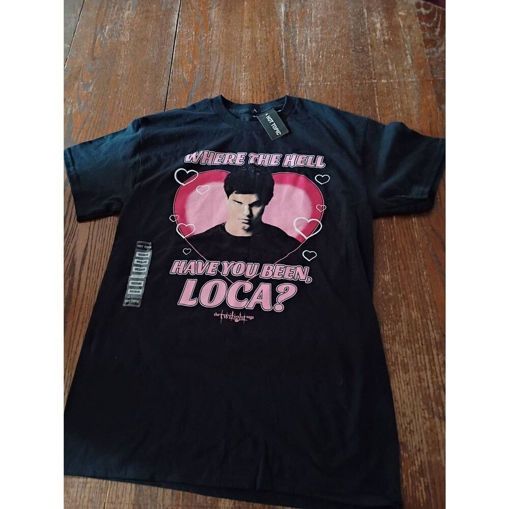 New MediumโTwilight Hot Topic Where Have You Been Loca Short Sleeve Tee Tshirt